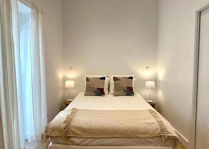 公寓 Cute 2 Mins From *